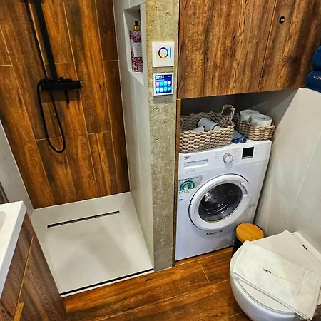 Vision Luxury Marina *