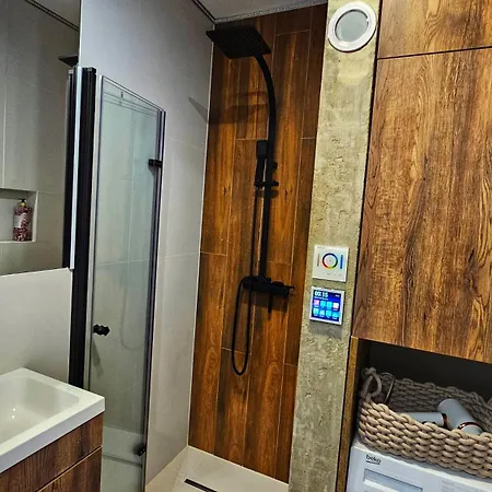 Vision Luxury Marina *